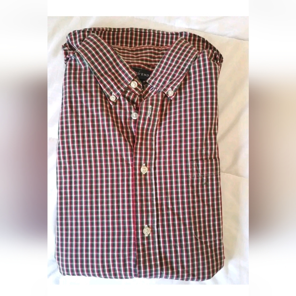 Lands End Men's Button Down Collar Shirt Red Green  Size 16.5 - 33
